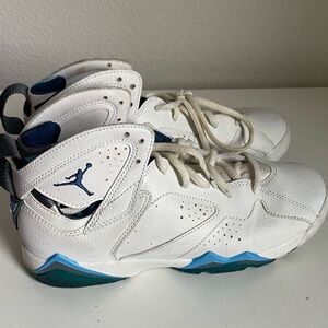 Jordan Retros ‘French Blues’ Sneakers